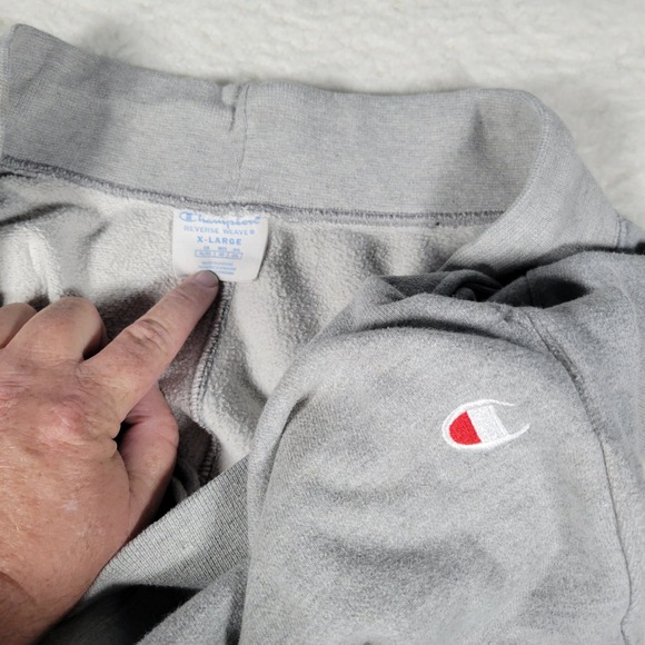 Champion Other - Champion Reverse Weave Joggers Mens XL Gray GF01T Tapered Fleece Sweatpants